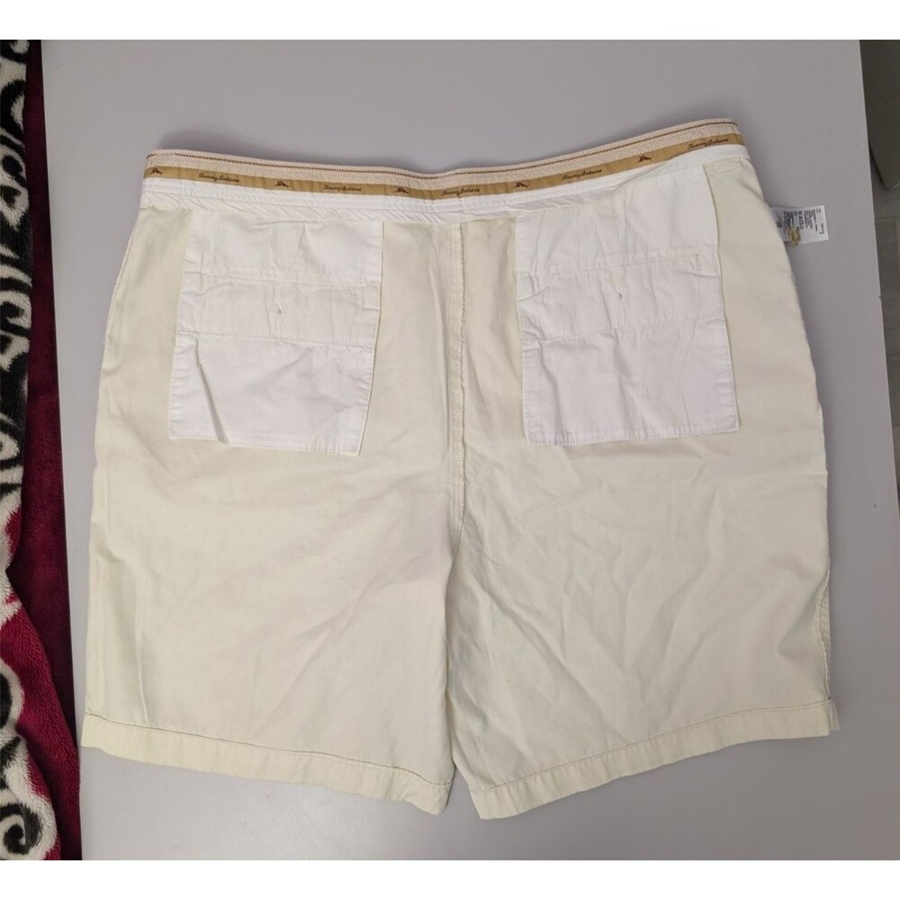 Tommy Bahama Mens Shorts Size 42 Cream Beige Flat Front Tencel Cotton Chino Read